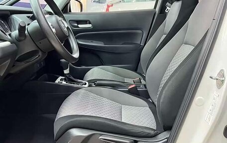 Honda Fit, 2022 год, 1 120 000 рублей, 12 фотография
