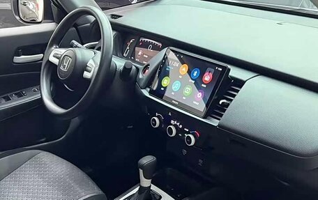 Honda Fit, 2022 год, 1 120 000 рублей, 18 фотография