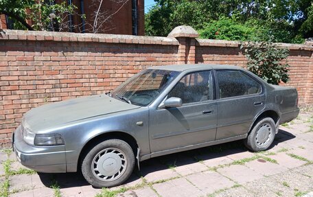 Nissan Maxima VIII, 1992 год, 145 000 рублей, 2 фотография