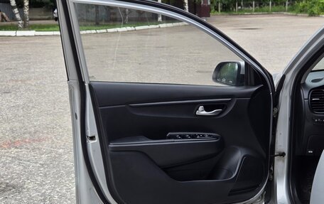 KIA Rio IV, 2019 год, 1 099 000 рублей, 25 фотография