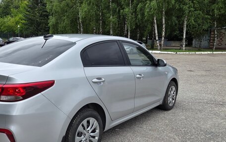 KIA Rio IV, 2019 год, 1 099 000 рублей, 36 фотография