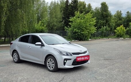 KIA Rio IV, 2019 год, 1 099 000 рублей, 30 фотография