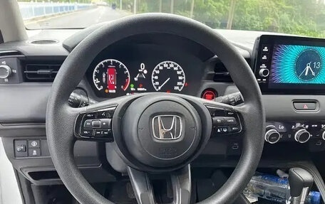 Honda Vezel, 2023 год, 1 500 000 рублей, 22 фотография