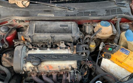 Volkswagen Polo III рестайлинг, 2001 год, 135 000 рублей, 6 фотография