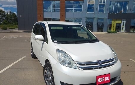 Toyota ISis I, 2010 год, 1 280 000 рублей, 1 фотография