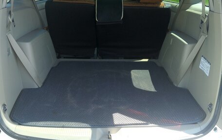 Toyota ISis I, 2010 год, 1 280 000 рублей, 18 фотография
