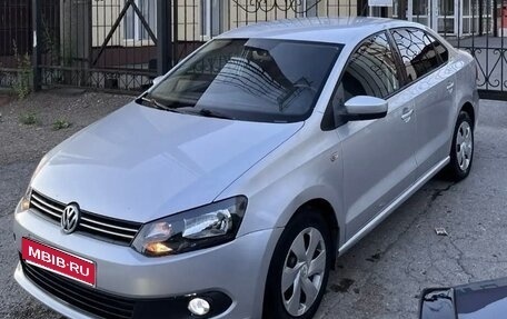 Volkswagen Polo VI (EU Market), 2012 год, 450 000 рублей, 1 фотография
