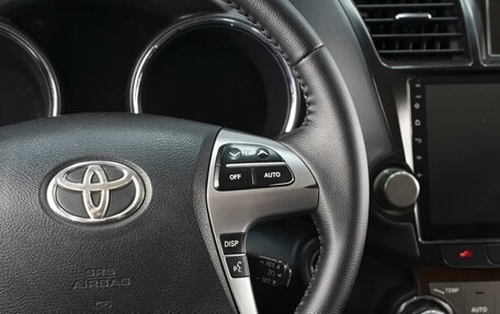 Toyota Highlander III, 2011 год, 1 908 000 рублей, 14 фотография