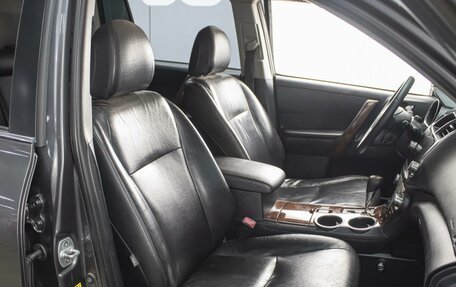 Toyota Highlander III, 2011 год, 1 908 000 рублей, 9 фотография