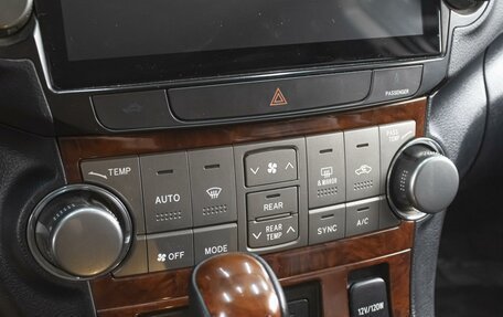 Toyota Highlander III, 2011 год, 1 908 000 рублей, 24 фотография