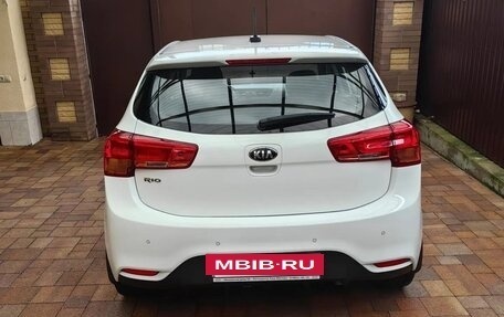 KIA Rio III рестайлинг, 2017 год, 1 500 000 рублей, 5 фотография