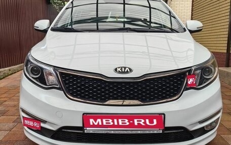 KIA Rio III рестайлинг, 2017 год, 1 500 000 рублей, 1 фотография