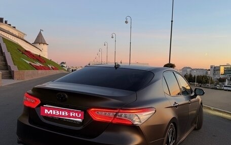 Toyota Camry, 2021 год, 2 990 000 рублей, 4 фотография