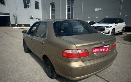 Fiat Albea I рестайлинг, 2006 год, 255 000 рублей, 2 фотография