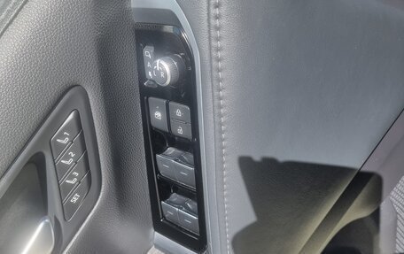 Toyota Land Cruiser, 2025 год, 13 780 000 рублей, 16 фотография
