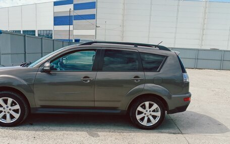 Mitsubishi Outlander III рестайлинг 3, 2012 год, 1 200 000 рублей, 4 фотография
