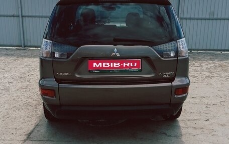 Mitsubishi Outlander III рестайлинг 3, 2012 год, 1 200 000 рублей, 23 фотография