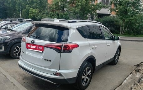 Toyota RAV4, 2016 год, 2 300 000 рублей, 4 фотография