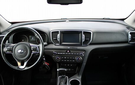 KIA Sportage IV рестайлинг, 2018 год, 2 149 000 рублей, 10 фотография