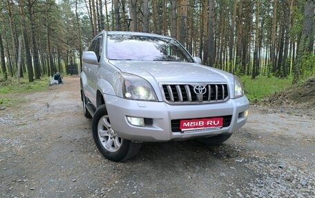 Toyota Land Cruiser Prado 120 рестайлинг, 2006 год, 1 970 000 рублей, 1 фотография