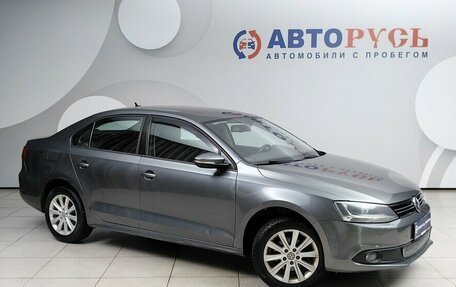 Volkswagen Jetta VI, 2013 год, 939 000 рублей, 1 фотография