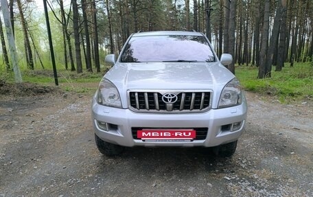 Toyota Land Cruiser Prado 120 рестайлинг, 2006 год, 1 970 000 рублей, 2 фотография