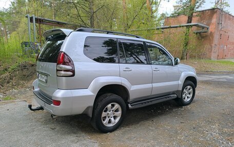 Toyota Land Cruiser Prado 120 рестайлинг, 2006 год, 1 970 000 рублей, 11 фотография