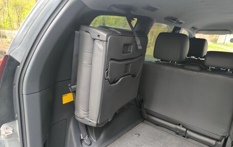 Toyota Land Cruiser Prado 120 рестайлинг, 2006 год, 1 970 000 рублей, 19 фотография