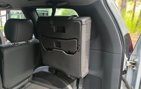 Toyota Land Cruiser Prado 120 рестайлинг, 2006 год, 1 970 000 рублей, 20 фотография
