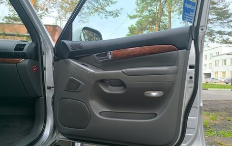 Toyota Land Cruiser Prado 120 рестайлинг, 2006 год, 1 970 000 рублей, 29 фотография