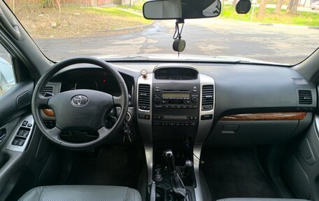 Toyota Land Cruiser Prado 120 рестайлинг, 2006 год, 1 970 000 рублей, 34 фотография