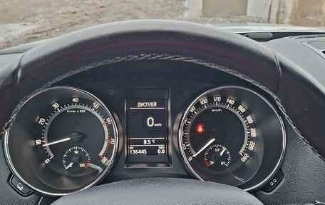Skoda Yeti I рестайлинг, 2017 год, 1 280 000 рублей, 20 фотография