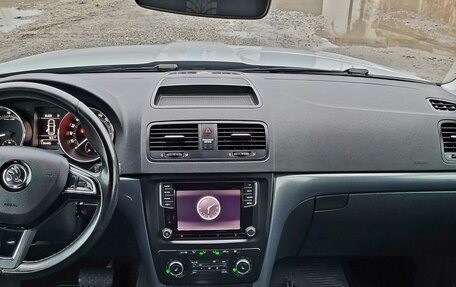 Skoda Yeti I рестайлинг, 2017 год, 1 280 000 рублей, 22 фотография
