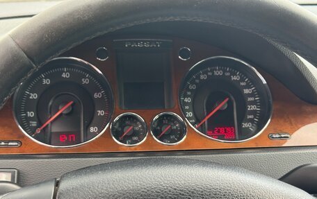 Volkswagen Passat B6, 2006 год, 750 000 рублей, 10 фотография