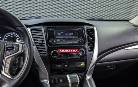 Mitsubishi Pajero Sport III рестайлинг, 2019 год, 3 200 000 рублей, 16 фотография