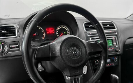Volkswagen Polo VI (EU Market), 2013 год, 800 000 рублей, 11 фотография