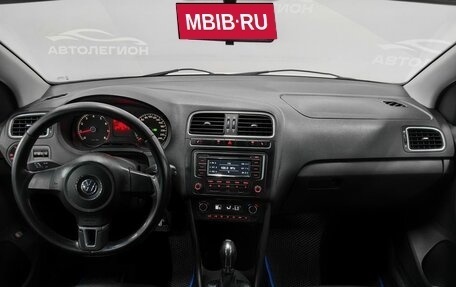 Volkswagen Polo VI (EU Market), 2013 год, 800 000 рублей, 9 фотография