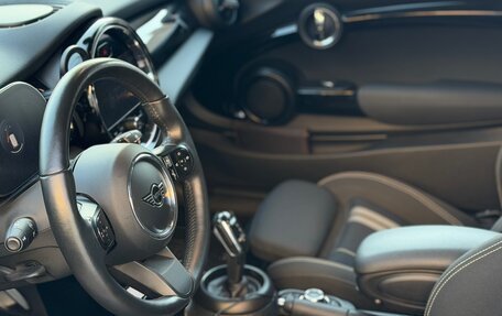 MINI Hatch, 2021 год, 2 680 000 рублей, 24 фотография