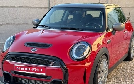 MINI Hatch, 2021 год, 2 680 000 рублей, 20 фотография