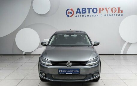 Volkswagen Jetta VI, 2013 год, 939 000 рублей, 3 фотография