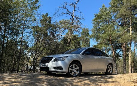 Chevrolet Cruze II, 2011 год, 1 150 000 рублей, 4 фотография