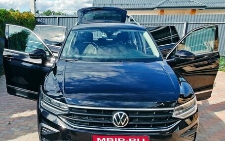 Volkswagen Tiguan II, 2022 год, 1 фотография