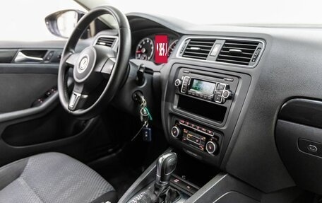 Volkswagen Jetta VI, 2012 год, 993 000 рублей, 27 фотография
