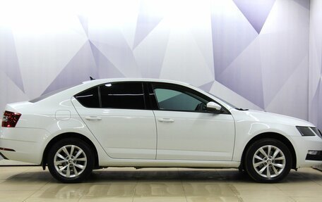 Skoda Octavia, 2019 год, 1 739 300 рублей, 8 фотография