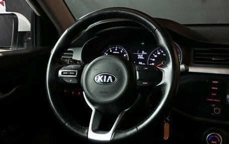KIA Rio IV, 2020 год, 1 550 000 рублей, 10 фотография