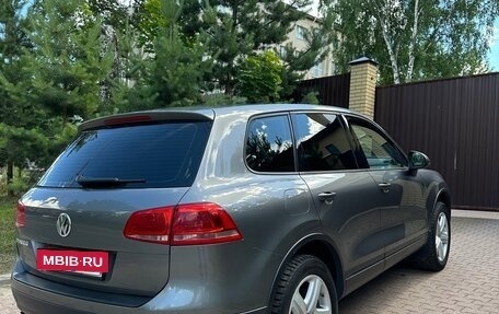 Volkswagen Touareg III, 2011 год, 1 750 000 рублей, 7 фотография