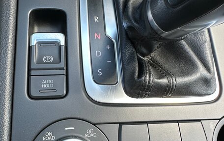 Volkswagen Touareg III, 2011 год, 1 750 000 рублей, 29 фотография