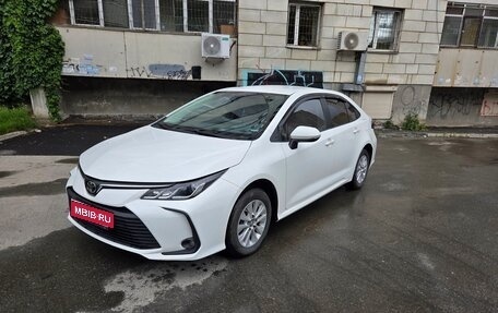 Toyota Corolla, 2022 год, 2 000 000 рублей, 1 фотография