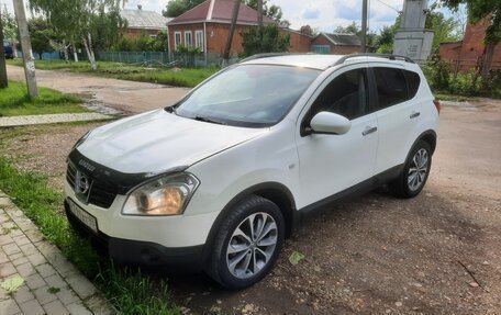 Nissan Qashqai, 2009 год, 777 000 рублей, 1 фотография