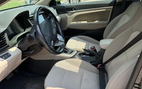 Hyundai Elantra VI рестайлинг, 2019 год, 1 650 000 рублей, 11 фотография